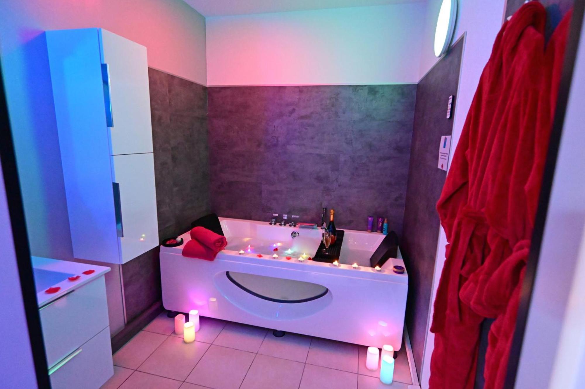 Love Room A Deux Pas De L'Ocean Avec Hammam, Sauna Et Bain A 2 :-) ビスカロッス エクステリア 写真